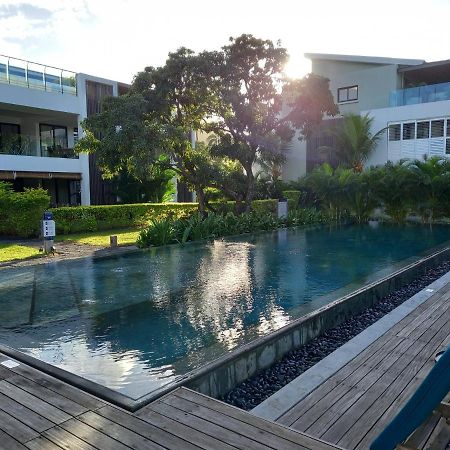 Studio The Waterclub Riviere Noire Exterior photo
